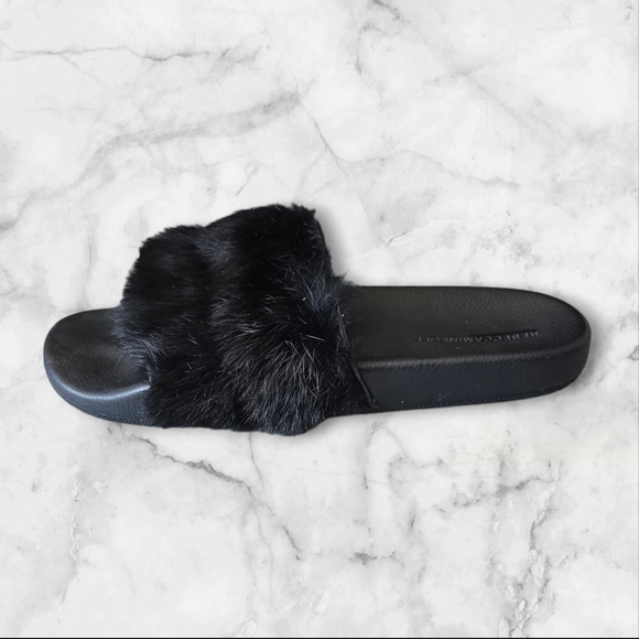 REBECCA MINKOFF Women's Fur Slip On Black 10M - Picture 3 of 7